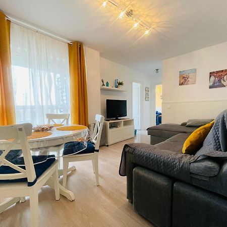 Apartamento Primera Linea De Playa Valdelagrana El Puerto de Santa María Exterior foto